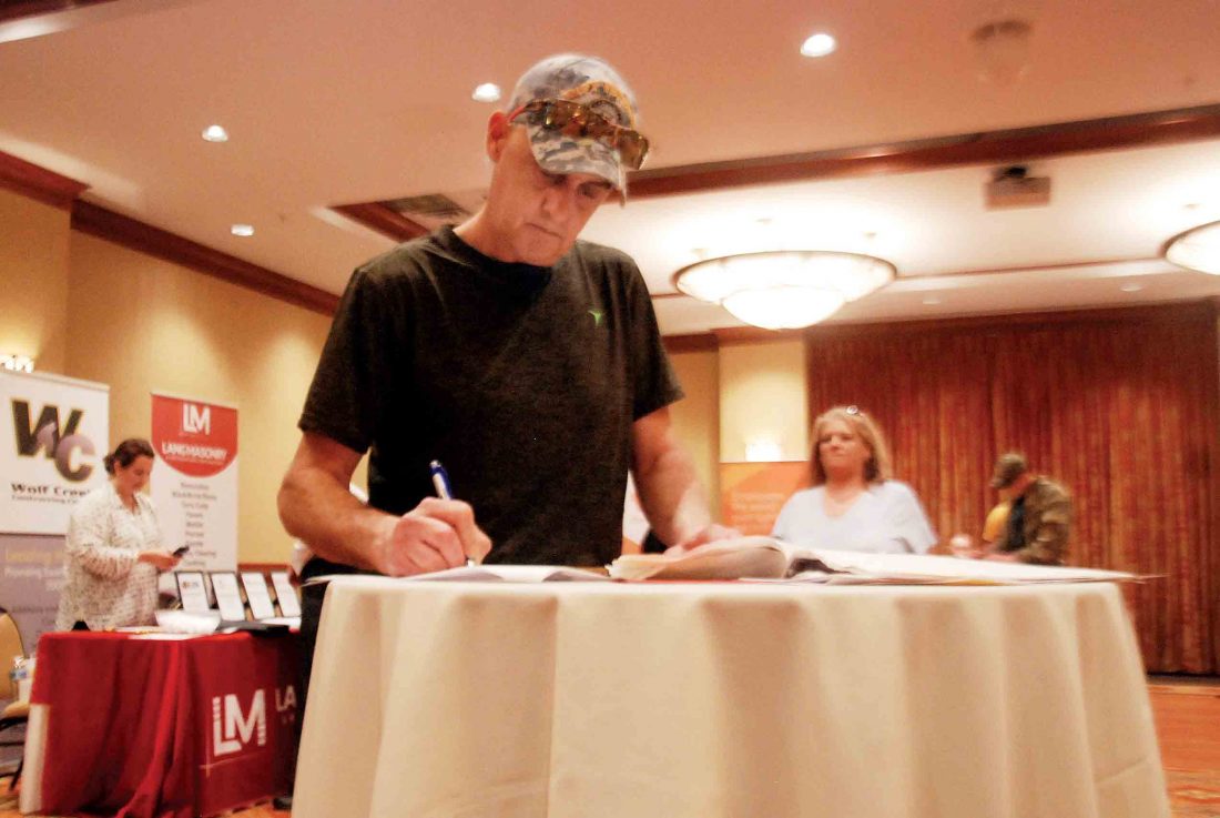 Employers, potential workers drawn to Parkersburg News and Sentinel Job